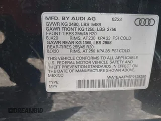 2023 Audi Q5 S line Premium Plus z VIN WA1EAAFY5P2128250, wystawiony jako IAAI lot #40666613 z przebiegiem 27 940 mil mil oraz . Historia ofert i sprzedaży dostępna na DreamBid. Obrazek 9.