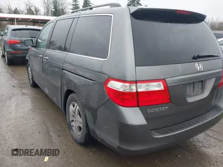 2007 Honda Odyssey EX-L z VIN 5FNRL38687B462147, wystawiony jako IAAI lot #41855258 z przebiegiem 272 015 mil mil oraz . Historia ofert i sprzedaży dostępna na DreamBid. Obrazek 3.