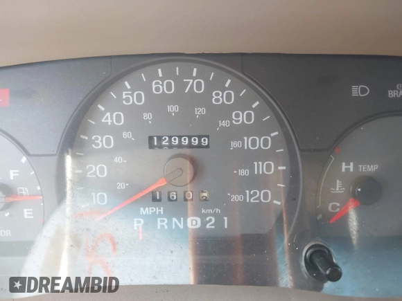 2004 Mercury Grand Marquis GS z VIN 2MEFM74W54X654116, wystawiony jako IAAI lot #41875021 z przebiegiem 129 999 mil mil oraz . Historia ofert i sprzedaży dostępna na DreamBid. Obrazek 7.