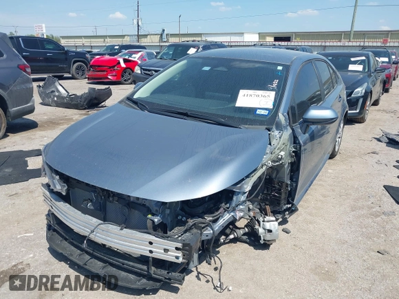 2025 Toyota Corolla LE with VIN 5YFB4MDE2SP237186, listed as a IAAI auction lot 41870365 with 8,516 mi miles. Bid and sale history available at carsss.com. Image 2.