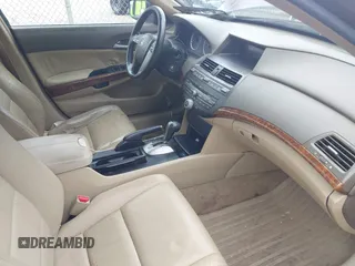 2009 Honda Accord EX-L z VIN 1HGCP26869A030128, wystawiony jako IAAI lot #42353738 z przebiegiem 187 608 mil mil oraz . Historia ofert i sprzedaży dostępna na DreamBid. Obrazek 5.