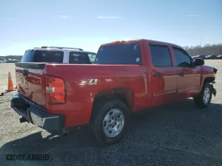 2013 Chevrolet Silverado 1500 LT with VIN 3GCPKSE70DG308216, listed as a Copart auction lot 46335645 with 161,968 mi miles and Salvage Title. Bid and sale history available at carsss.com. Image 3.