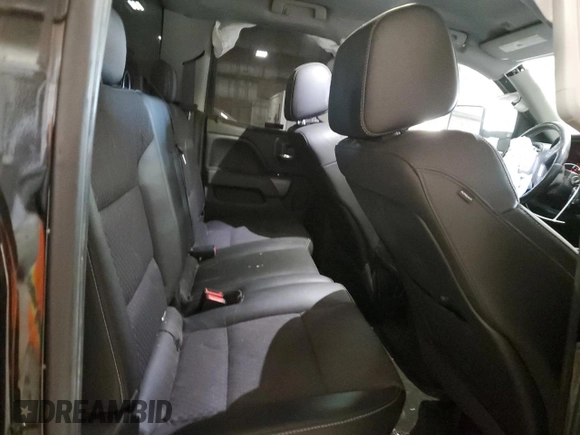 2015 GMC Sierra 1500 SLE z VIN 1GTV2UEC6FZ379178, wystawiony jako Copart lot #42980755 z przebiegiem 141 379 mil mil oraz Szkoda całkowita • Salvage title. Historia ofert i sprzedaży dostępna na DreamBid. Obrazek 10.