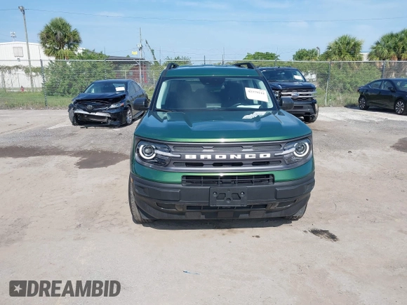 2024 Ford Bronco Sport Big Bend z VIN 3FMCR9B60RRE84253, wystawiony jako IAAI lot #42379244 z przebiegiem 3 587 mil mil oraz . Historia ofert i sprzedaży dostępna na DreamBid. Obrazek 12.
