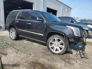 2019 Cadillac Escalade Premium Luxury with VIN 1GYS4CKJ9KR395566, listed as a Copart auction lot 60451533 with 55,328 mi miles and Salvage Title. Bid and sale history available at carsss.com. Image 4.
