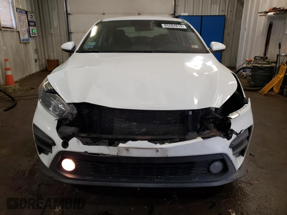 2019 Kia Forte LXS with VIN 3KPF24AD6KE073963, listed as a Copart auction lot 85284814 with 149,879 mi miles and Salvage title. Bid and sale history available at DreamBid. Image 5.