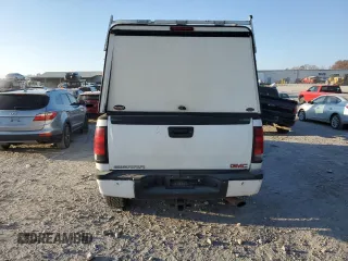 2011 GMC Sierra 2500HD Denali with VIN 1GT125CG4BF136605, listed as a Copart auction lot 83184234 with 221,476 mi miles and Salvage title. Bid and sale history available at DreamBid. Image 6.