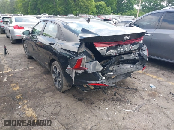 2023 Hyundai Elantra SEL with VIN 5NPLS4AG3PH098111, listed as a IAAI auction lot 42136604 with 40,106 mi miles and . Bid and sale history available at DreamBid. Image 3.