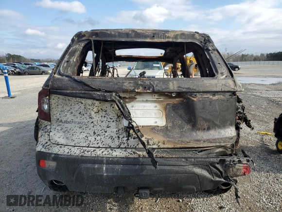 2019 Honda Passport EX-L with VIN 5FNYF7H58KB011715, listed as a Copart auction lot 84904544 with Not Provided miles and Salvage Title. Bid and sale history available at carsss.com. Image 6.