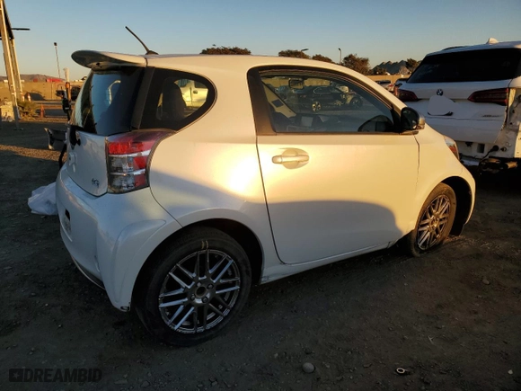 2015 Scion iQ with VIN JTNJJXB09FJ030846, listed as a Copart auction lot 88353405 with 72,208 mi miles and Salvage Title. Bid and sale history available at carsss.com. Image 3.