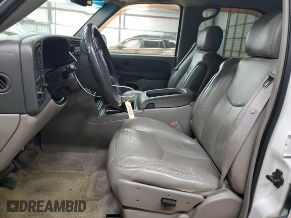 2003 GMC Yukon SLT with VIN 1GKEK13V03J153137, listed as a Copart auction lot 46810965 with 271,278 mi miles and Salvage Title. Bid and sale history available at carsss.com. Image 7.