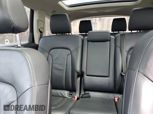 2014 Audi Q7 Premium Plus с VIN WA1LGAFE2ED010914, выставлен на аукционе Copart как лот 59791355 с пробегом 141 819 миль миль и Списание • Salvage title. История ставок и продаж доступна на DreamBid. Изображение 10.