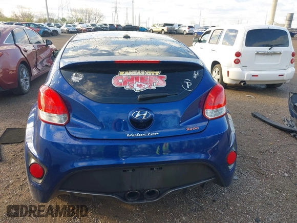 2015 Hyundai Veloster Turbo with VIN KMHTC6AE1FU241662, listed as a IAAI auction lot 42071618 with Not provided miles and . Bid and sale history available at DreamBid. Image 15.
