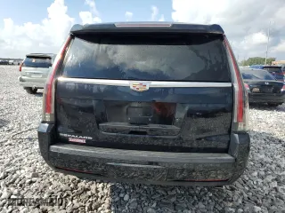 2016 Cadillac Escalade Platinum with VIN 1GYS3DKJ5GR105128, listed as a Copart auction lot 71834854 with 124,711 mi miles and Non Repairable. Bid and sale history available at carsss.com. Image 6.