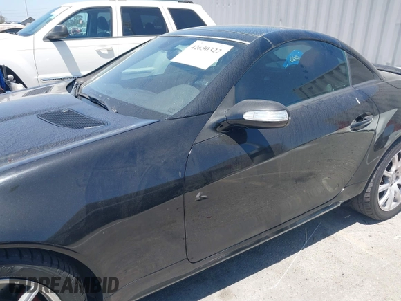2005 Mercedes-Benz SLK 230/320 with VIN WDBWK56F25F079106, listed as a IAAI auction lot 42650322 with 134,161 mi miles and . Bid and sale history available at DreamBid. Image 6.