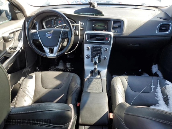 2018 Volvo S60 Dynamic with VIN YV126MFL9J2458491, listed as a Copart auction lot 44911625 with 146,960 mi miles and Clean Title. Bid and sale history available at carsss.com. Image 8.