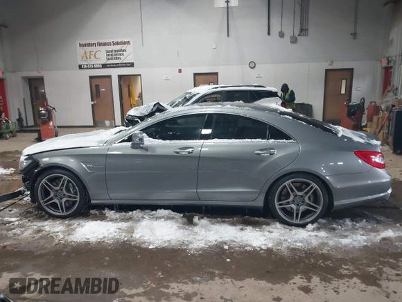 2012 Mercedes-Benz CLS-Class CLS 63 AMG with VIN WDDLJ7EB1CA035325, listed as a IAAI auction lot 41606737 with 89,602 mi miles. Bid and sale history available at carsss.com. Image 14.