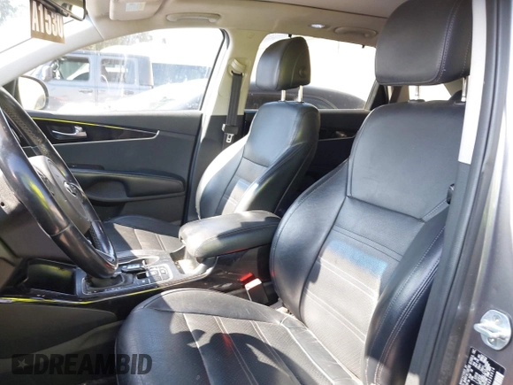 2017 Kia Sorento EX V6 with VIN 5XYPH4A57HG236014, listed as a IAAI auction lot 41602897 with 103,210 mi miles. Bid and sale history available at carsss.com. Image 19.