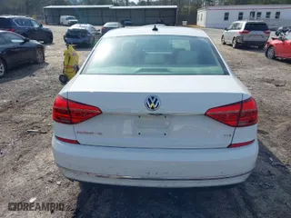 2016 Volkswagen Passat 1.8T SEL with VIN 1VWCT7A39GC057485, listed as a IAAI auction lot 41797043 with 82,632 mi miles. Bid and sale history available at carsss.com. Image 16.