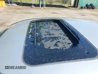 2017 Infiniti Q50 Premium z VIN JN1EV7AP9HM734834, wystawiony jako IAAI lot #42132893 z przebiegiem 148 995 mil mil oraz . Historia ofert i sprzedaży dostępna na DreamBid. Obrazek 6.