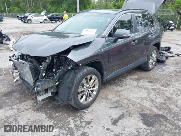 2021 Toyota RAV4 XLE Premium with VIN 2T3C1RFV0MC171416, listed as a IAAI auction lot 42425655 with 34,116 mi miles and . Bid and sale history available at DreamBid. Image 18.