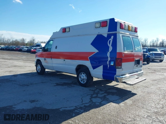 2009 Ford E-Series Commercial z VIN 1FDSS34P09DA67288, wystawiony jako IAAI lot #41332474 z przebiegiem 490 612 mil mil oraz . Historia ofert i sprzedaży dostępna na DreamBid. Obrazek 3.