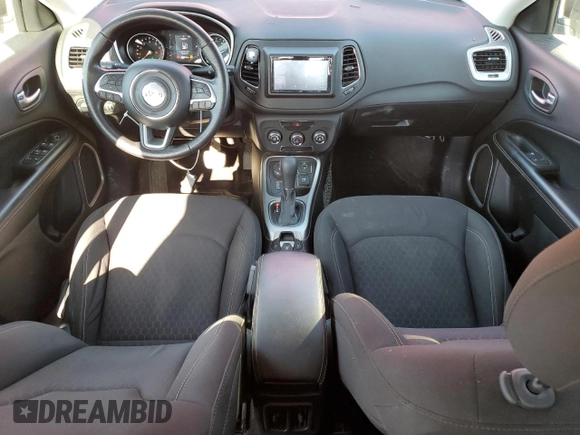 2017 Jeep Compass Sport z VIN 3C4NJDAB5HT642691, wystawiony jako Copart lot #54208335 z przebiegiem 183 359 mil mil oraz Szkoda całkowita • Salvage title. Historia ofert i sprzedaży dostępna na DreamBid. Obrazek 8.