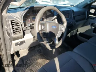 2019 Ford Super Duty F-450 DRW XL with VIN 1FDUF4GY8KEF05286, listed as a Copart auction lot 80954934 with 266,413 mi miles and Clean Title. Bid and sale history available at carsss.com. Image 8.
