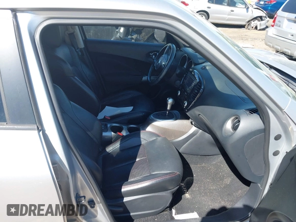 2011 Nissan Juke SV with VIN JN8AF5MR8BT018745, listed as a IAAI auction lot 41882712 with 120,827 mi miles and . Bid and sale history available at carsss.com. Image 5.
