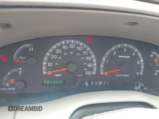 2001 Ford F-150 XLT z VIN 1FTRW07L21KC31753, wystawiony jako IAAI lot #42258913 z przebiegiem 205 960 mil mil oraz . Historia ofert i sprzedaży dostępna na DreamBid. Obrazek 7.