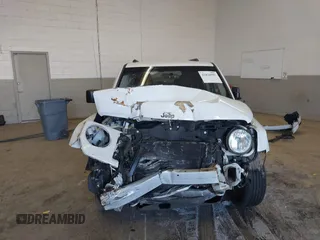 2015 Jeep Patriot High Altitude with VIN 1C4NJRFB6FD333031, listed as a IAAI auction lot 41820997 with 134,847 mi miles and . Bid and sale history available at carsss.com. Image 13.