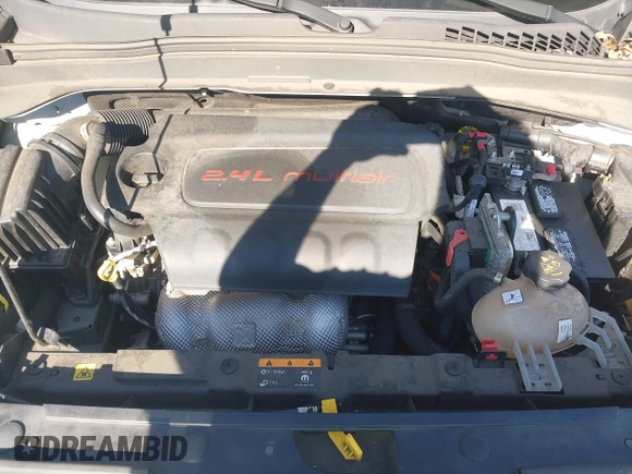 2019 Jeep Renegade Sport with VIN ZACNJAAB4KPK78094, listed as a IAAI auction lot 41541505 with 137,920 mi miles and . Bid and sale history available at DreamBid. Image 10.