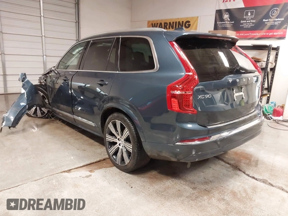 2024 Volvo XC90 Plus Bright Theme with VIN YV4062PE1R1157343, listed as a IAAI auction lot 41314576 with 24,163 mi miles. Bid and sale history available at carsss.com. Image 3.