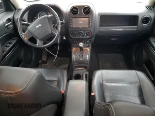 2009 Jeep Patriot Limited z VIN 1J4FF48B99D238239, wystawiony jako Copart lot #43045435 z przebiegiem 186 908 mil mil oraz Szkoda całkowita • Salvage title. Historia ofert i sprzedaży dostępna na DreamBid. Obrazek 8.