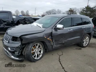 2016 Jeep Grand Cherokee Summit z VIN 1C4RJFJT9GC493024, wystawiony jako Copart lot #46128055 z przebiegiem 131 517 mil mil oraz Szkoda całkowita • Salvage title. Historia ofert i sprzedaży dostępna na DreamBid. Obrazek 1.
