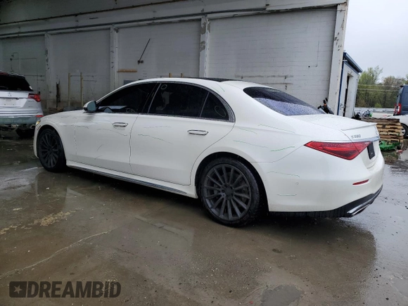 2022 Mercedes-Benz S 580 z VIN W1K6G7GB8NA106385, wystawiony jako Copart lot #52024595 z przebiegiem 75 696 mil mil oraz Szkoda całkowita • Salvage title. Historia ofert i sprzedaży dostępna na DreamBid. Obrazek 2.