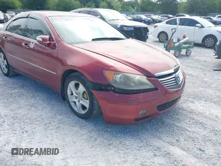 2005 Acura RL z VIN JH4KB165X5C019378, wystawiony jako IAAI lot #42208293 z przebiegiem 177 933 mil mil oraz . Historia ofert i sprzedaży dostępna na DreamBid. Obrazek 6.