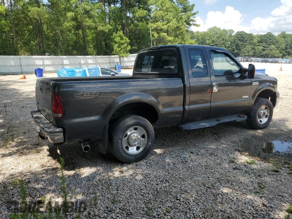 2007 Ford F-250 XL with VIN 1FTSX21P77EB50177, listed as a Copart auction lot 66897045 with 121,770 mi miles and Clean title. Bid and sale history available at DreamBid. Image 3.