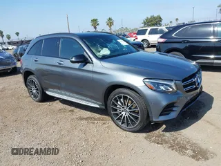 2019 Mercedes-Benz GLC 300 z VIN WDC0G4JB7KF600401, wystawiony jako IAAI lot #42246737 z przebiegiem 22 742 mil mil oraz . Historia ofert i sprzedaży dostępna na DreamBid. Obrazek 1.