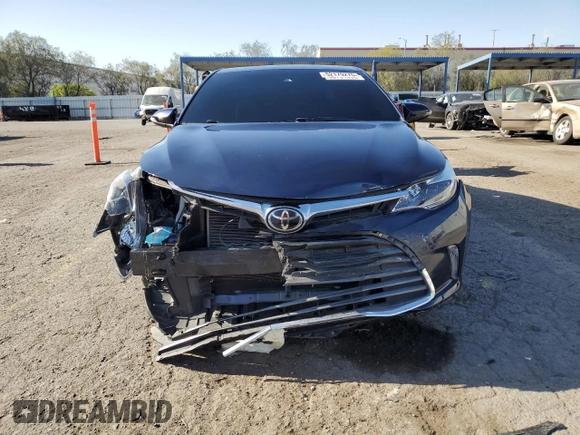 2017 Toyota Avalon XLE z VIN 4T1BK1EB2HU261102, wystawiony jako Copart lot #52179275 z przebiegiem 34 006 mil mil oraz Szkoda całkowita • Salvage title. Historia ofert i sprzedaży dostępna na DreamBid. Obrazek 5.