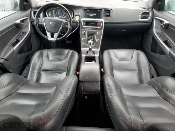 2016 Volvo V60 T5 Drive-E Premier with VIN YV140MEK5G1296344, listed as a Copart auction lot 85318124 with 164,521 mi miles and Salvage Title. Bid and sale history available at carsss.com. Image 8.