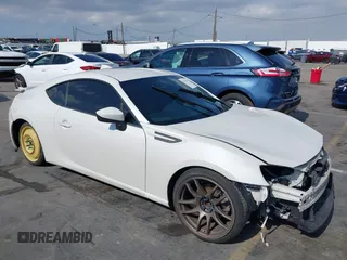 2013 Subaru BRZ Limited с VIN JF1ZCAC16D1605381, выставлен на аукционе IAAI как лот 38759632 с пробегом 95 017 миль миль и . История ставок и продаж доступна на DreamBid. Изображение 1.