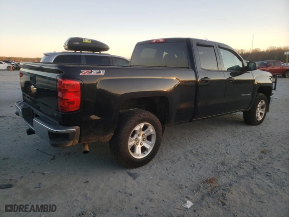 2014 Chevrolet Silverado 1500 LT with VIN 1GCRCREC2EZ216098, listed as a Copart auction lot 46405265 with 134,489 mi miles and Salvage Title. Bid and sale history available at carsss.com. Image 3.