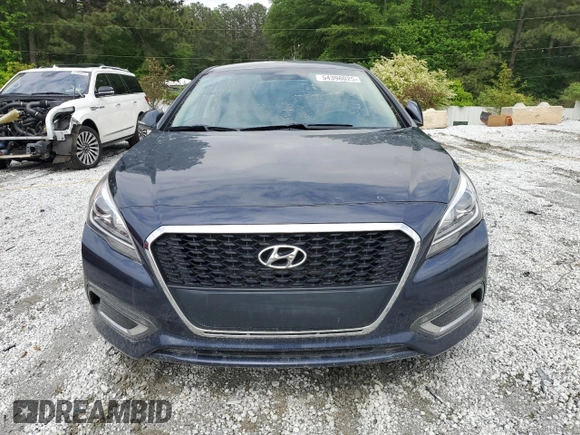 2017 Hyundai Sonata Hybrid SE with VIN KMHE24L36HA068947, listed as a Copart auction lot 54398025 with 184,344 mi miles and Clean Title. Bid and sale history available at carsss.com. Image 5.