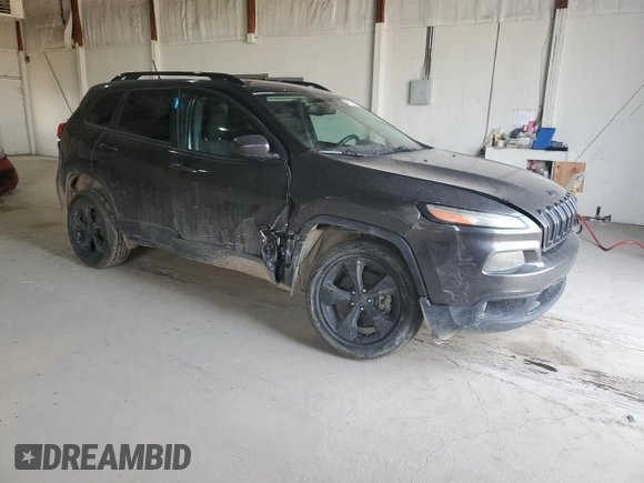 2015 Jeep Cherokee Latitude with VIN 1C4PJMCS4FW778081, listed as a Copart auction lot 48952285 with 184,999 mi miles and Salvage Title. Bid and sale history available at carsss.com. Image 4.