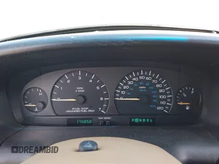 1999 Plymouth Voyager Grand SE z VIN 1P4GP44G0XB613853, wystawiony jako IAAI lot #42064199 z przebiegiem 175 050 mil mil oraz . Historia ofert i sprzedaży dostępna na DreamBid. Obrazek 7.