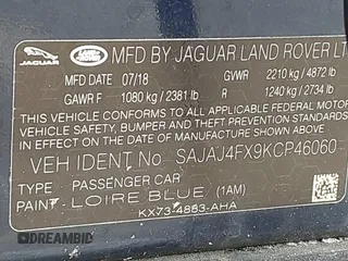2019 Jaguar XE 25t Premium with VIN SAJAJ4FX9KCP46060, listed as a IAAI auction lot 42028720 with 38,953 mi miles. Bid and sale history available at carsss.com. Image 9.