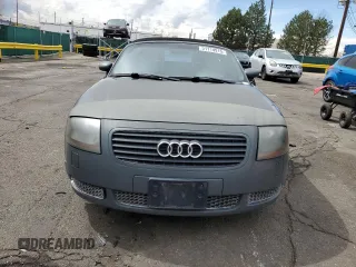 2001 Audi TT z VIN TRUTX28N511012537, wystawiony jako Copart lot #51114915 z przebiegiem 184 528 mil mil oraz Szkoda całkowita • Salvage title. Historia ofert i sprzedaży dostępna na DreamBid. Obrazek 5.