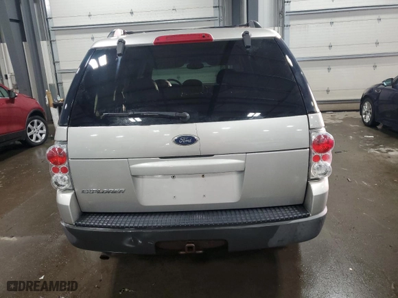 2003 Ford Explorer XLT with VIN 1FMZU73K43ZA65723, listed as a Copart auction lot 44142875 with 196,120 mi miles and Salvage Title. Bid and sale history available at carsss.com. Image 6.