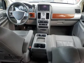 2008 Chrysler Town & Country Touring with VIN 2A8HR54P38R759751, listed as a Copart auction lot 81104564 with 169,266 mi miles and Salvage Title. Bid and sale history available at carsss.com. Image 8.